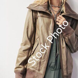 NWT Nicholas K Women's Genuine Leather Bomber Jacket – Size Medium